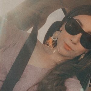 Meet your Posher, Vanessa